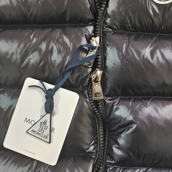 Moncler Black Concealable Hooded Vest - Picture 6 of 11